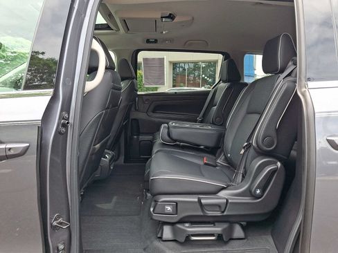 Certified 2025 Honda Odyssey Elite image 10