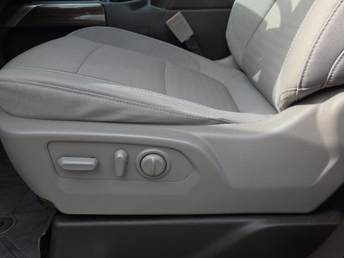 Used 2019 Chevrolet Silverado 1500 RST w/ All-Star Edition image 18