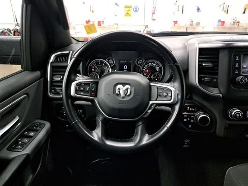 Used 2022 RAM 1500 Big Horn AWD/4WD image 22