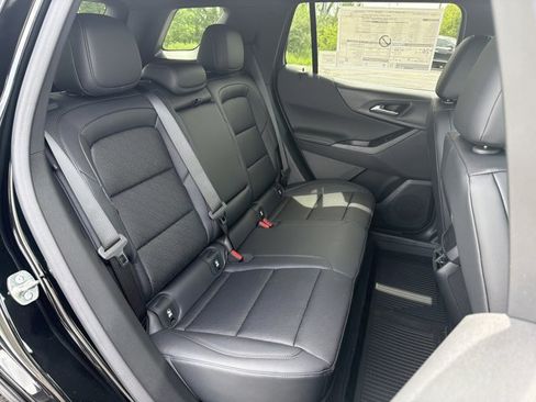 New 2026 Chevrolet Equinox LT w/ Convenience Package II AWD/4WD image 6