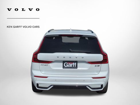 New 2026 Volvo XC60 B5 Plus w/ Climate Package image 4