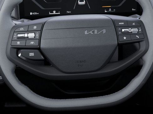 New 2025 Kia K4 EX image 22