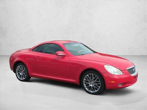 Used 2005 Lexus SC 430 Convertible RWD image 3