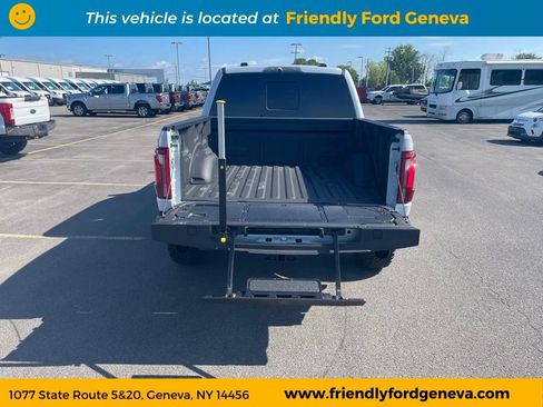 Used 2025 Ford F150 Raptor AWD/4WD image 11