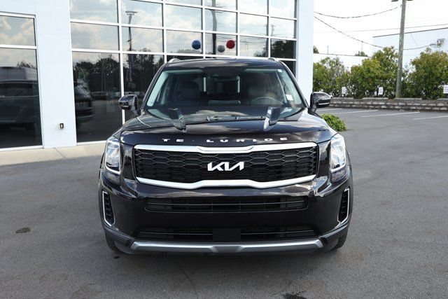 Used 2022 Kia Telluride S FWD image 2