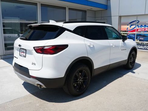 Used 2022 Chevrolet Blazer LT w/ Sound & Technology Package AWD/4WD image 34