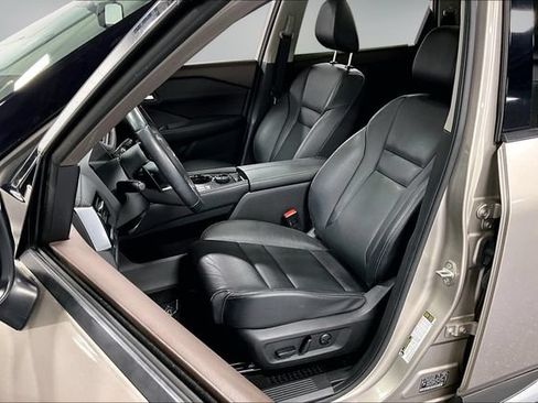 Used 2023 Nissan Rogue SL AWD/4WD image 20
