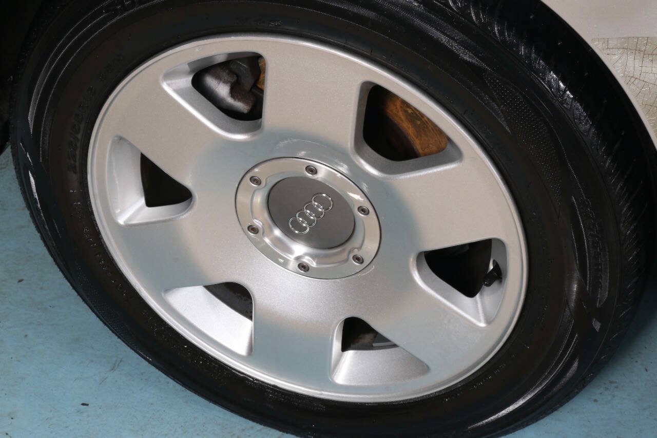 Used 2003 Audi A6 4.2 AWD/4WD image 21