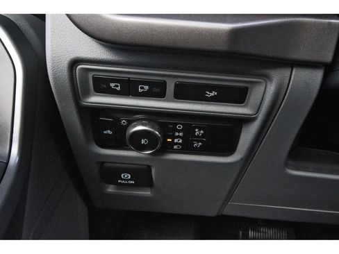 Used 2024 Ford F150 XLT w/ Equipment Group 302A MID RWD image 21