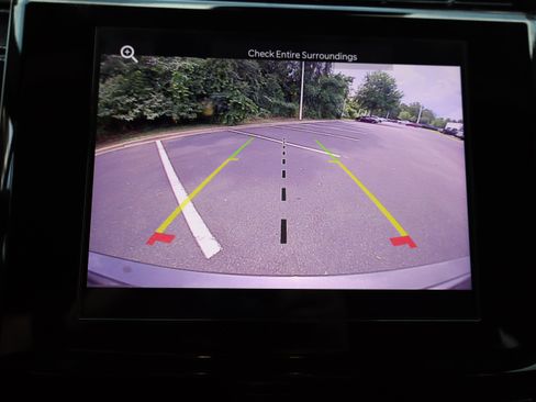 Used 2023 Jeep Grand Cherokee Altitude RWD image 38