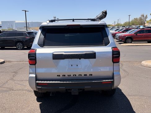 Used 2026 Toyota 4Runner SR5 AWD/4WD image 4