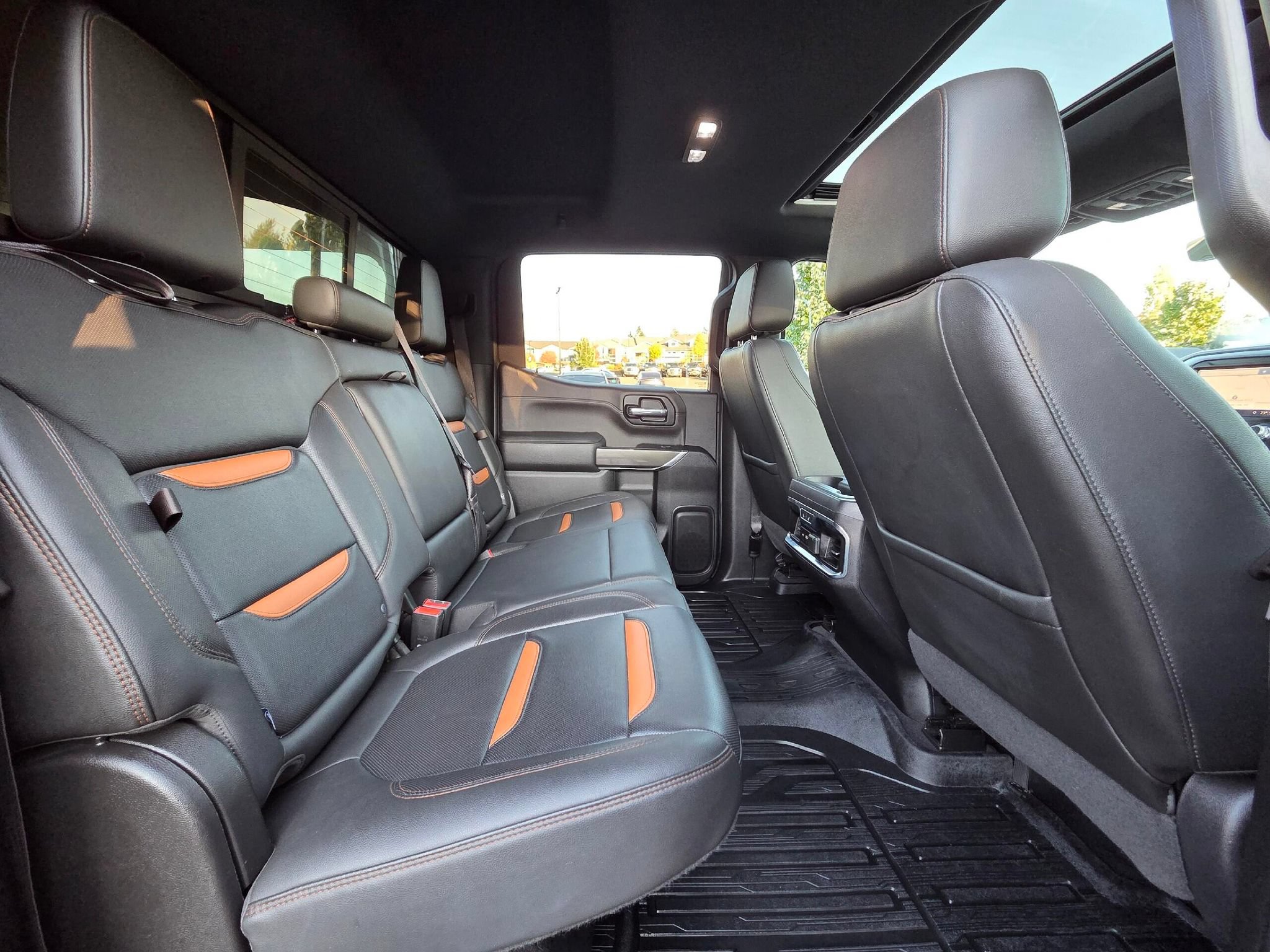 Used 2019 GMC Sierra 1500 AT4 w/ AT4 Premium Package AWD/4WD image 32