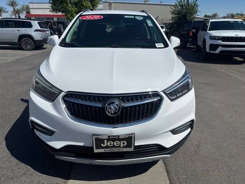Used 2020 Buick Encore Essence FWD image 9