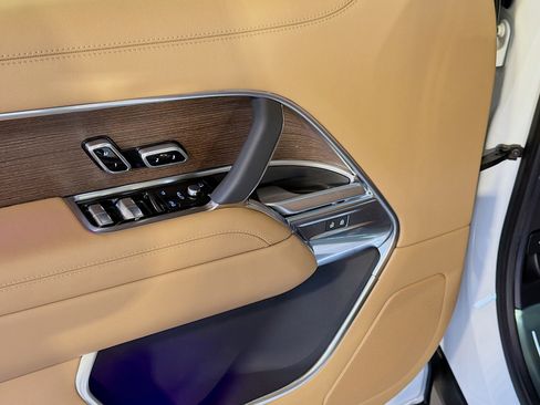 New 2026 Land Rover Range Rover SE AWD/4WD image 22