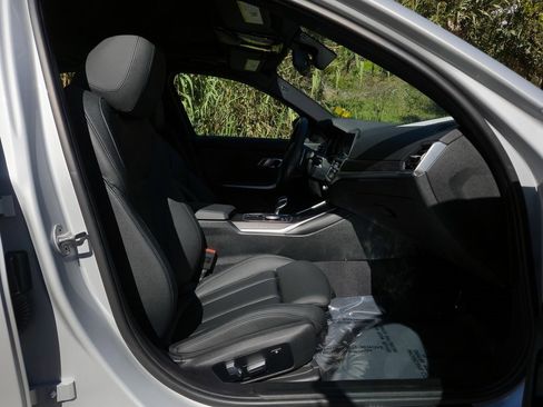 Used 2020 BMW 330i Sedan image 24