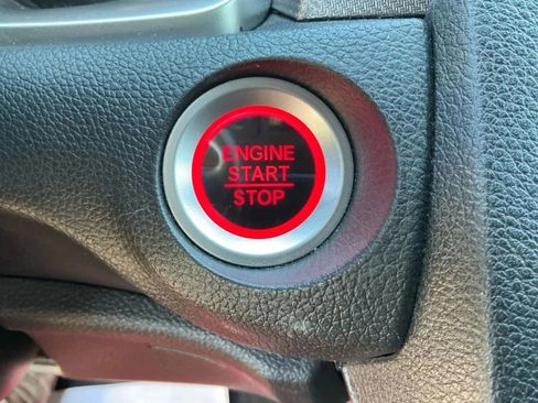 Used 2017 Honda Civic EX-L image 32