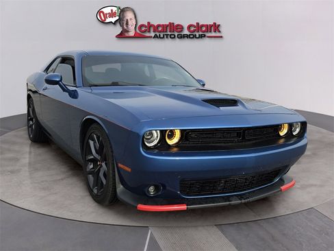 Used 2022 Dodge Challenger GT image 8