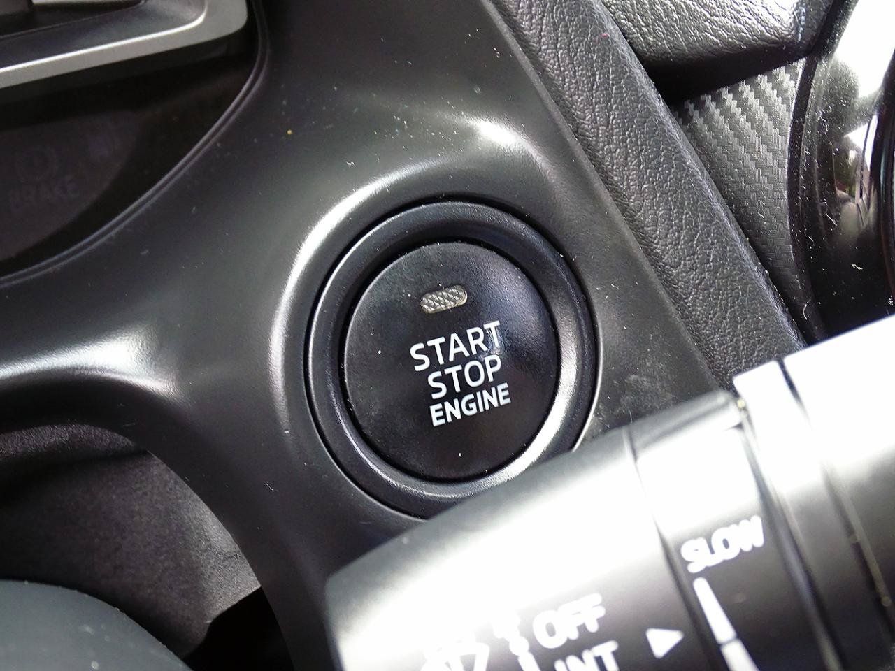 Used 2019 Toyota Yaris LE FWD image 21