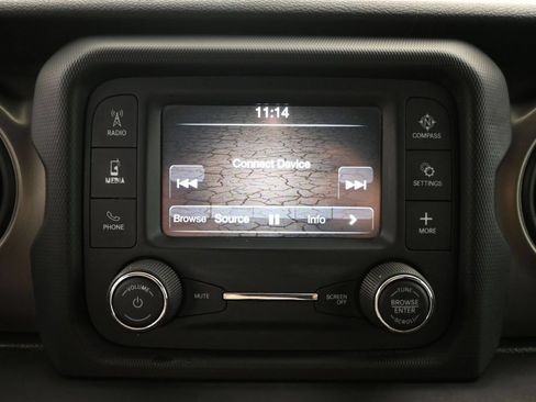 Used 2018 Jeep Wrangler Unlimited Sport AWD/4WD image 15
