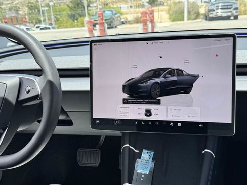 Used 2025 Tesla Model 3 Long Range RWD image 18