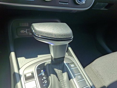 New 2026 Hyundai Kona SE image 10