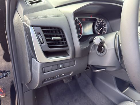 New 2026 Nissan Rogue SV AWD/4WD image 14