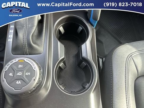 Certified 2024 Ford Bronco Black Diamond w/ Sasquatch Package image 30