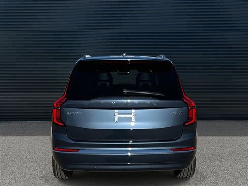 New 2026 Volvo XC90 B6 Plus w/ Protection Package image 6