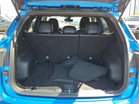 Used 2024 Jeep Compass Trailhawk AWD/4WD image 28