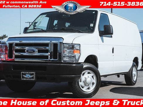 Used 2014 Ford E-150 and Econoline 150 w/ Power Group image 1