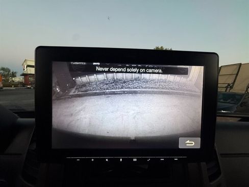 Used 2015 Mercedes-Benz Sprinter 3500 image 13
