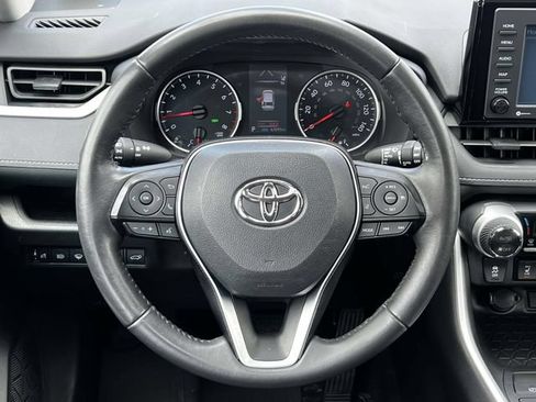 Used 2021 Toyota RAV4 XLE w/ Convenience Package AWD/4WD image 14