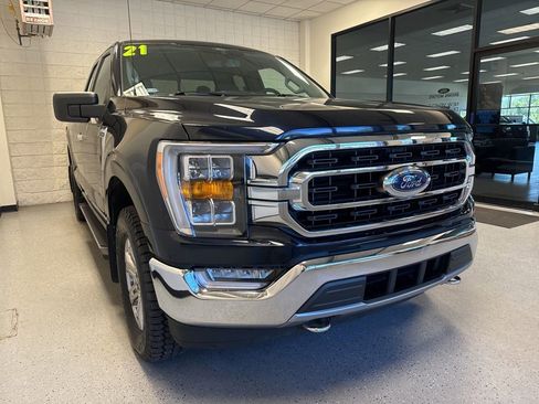 Used 2021 Ford F150 XLT w/ Equipment Group 302A High AWD/4WD image 9