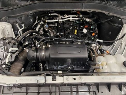 Used 2021 Ford Explorer XLT w/ Equipment Group 202A image 59