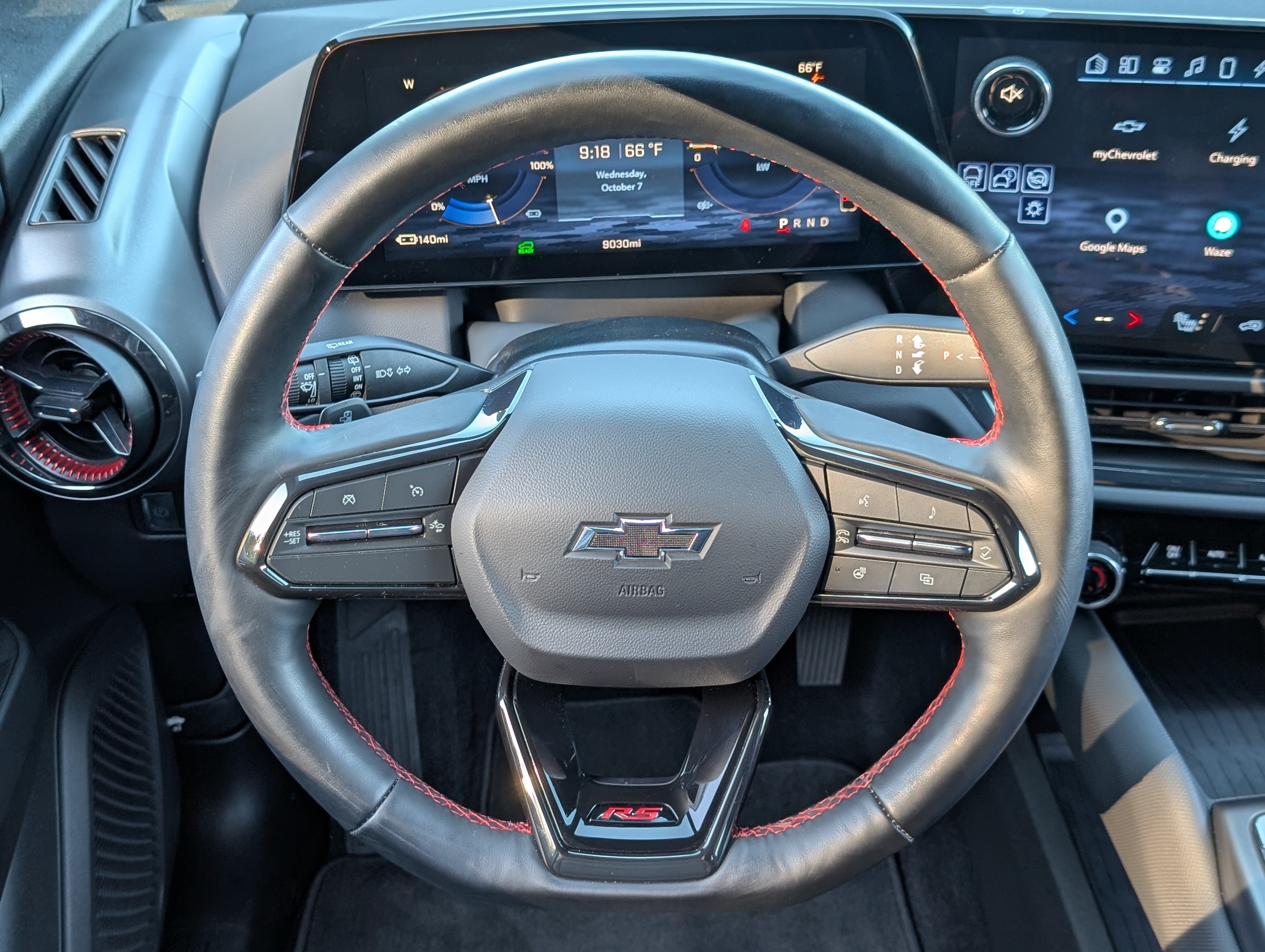 Used 2024 Chevrolet Equinox EV RS FWD image 23