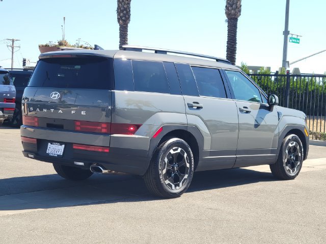 Used 2026 Hyundai Santa Fe SEL FWD image 4