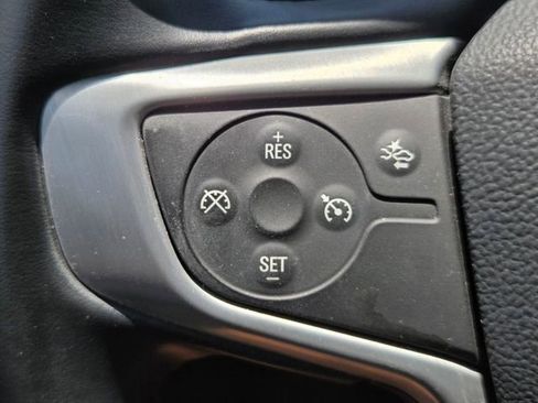 Used 2023 GMC Acadia SLT AWD/4WD image 19