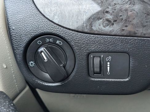 Used 2019 Dodge Grand Caravan SE image 14