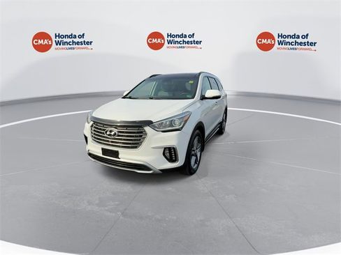 Used 2019 Hyundai Santa Fe XL image 4