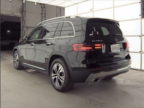 Used 2024 Mercedes-Benz GLB 250 image 4
