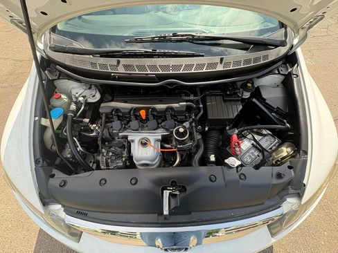 Used 2010 Honda Civic LX image 19