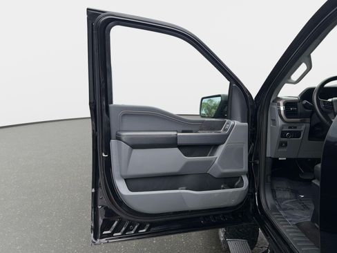 Used 2025 Ford F150 XLT w/ Equipment Group 301A Standard AWD/4WD image 28