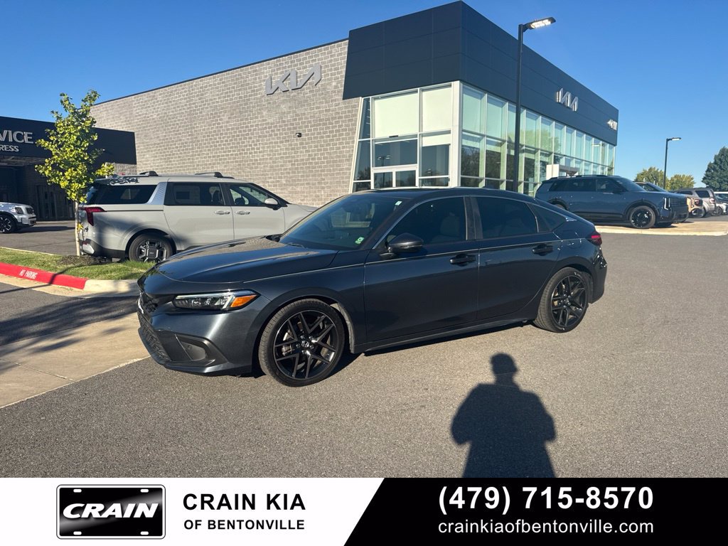 Used 2022 Honda Civic Sport Touring image 3