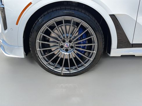 New 2026 BMW ALPINA XB7 AWD/4WD image 41