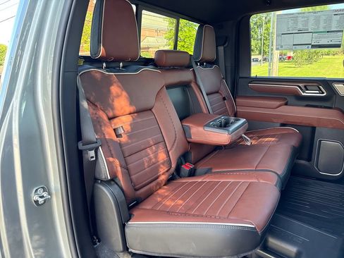 New 2026 GMC Sierra 2500 4x4 Crew Cab Denali Ultimate image 54