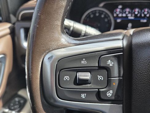 Used 2021 Chevrolet Tahoe Z71 w/ Z71 Off-Road Package image 21