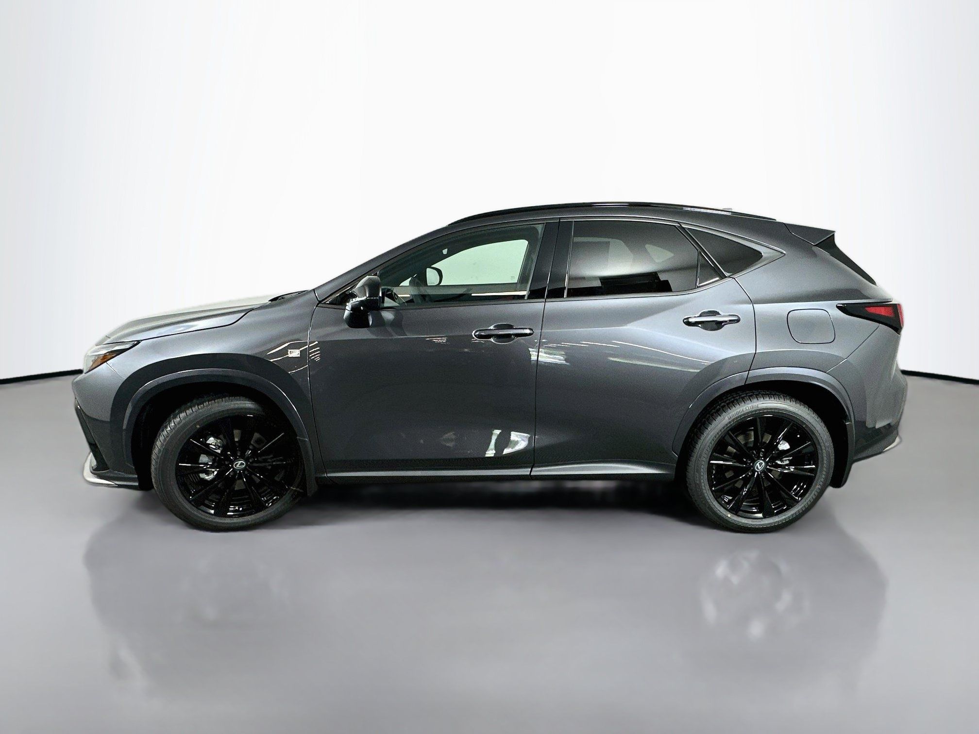 New 2026 Lexus NX 350 F Sport AWD/4WD image 4