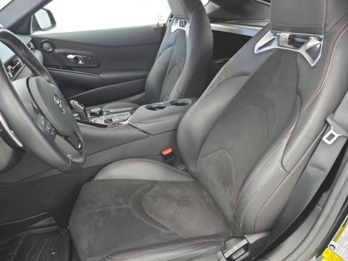 Used 2021 Toyota Supra w/ Safety & Technology Package image 11