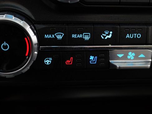 Used 2026 Ford F250 Platinum w/ Platinum Plus Package image 25