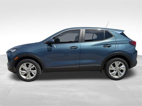 Used 2024 Buick Encore GX Preferred AWD/4WD image 8